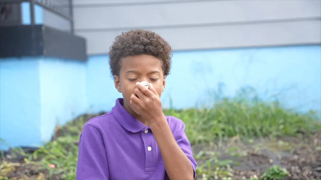 photo of kid with asthma